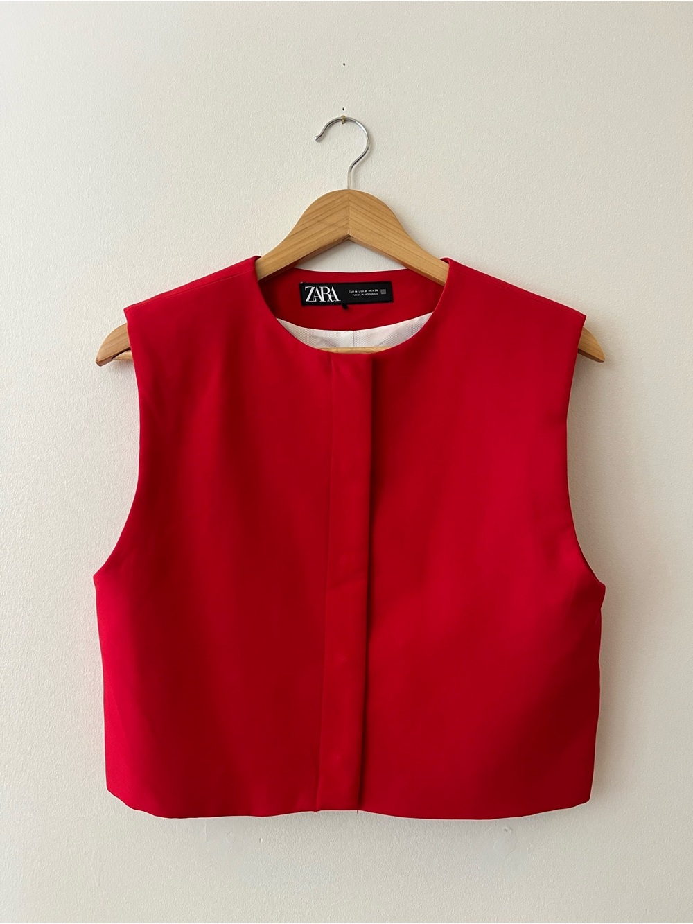 Zara Bright Red Sleeveless Crop Top - Medium